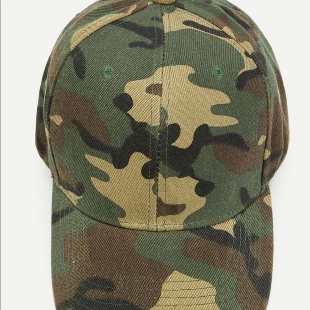 ‼️LAST ONE‼️STANDARD GREEN CAMO CAP, SUPER CUTE! - Picture 4 of 4